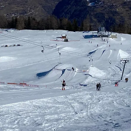 D'hôtes - Thyon-les Collons, 4 Vallées - Pistes à 200m, Vue Magnifique ! Couette-café Hérémence